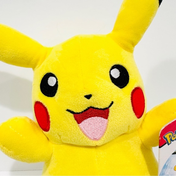 NWT Jazwares Pokemon Pikachu Sitting 10” Plush - Picture 2 of 7